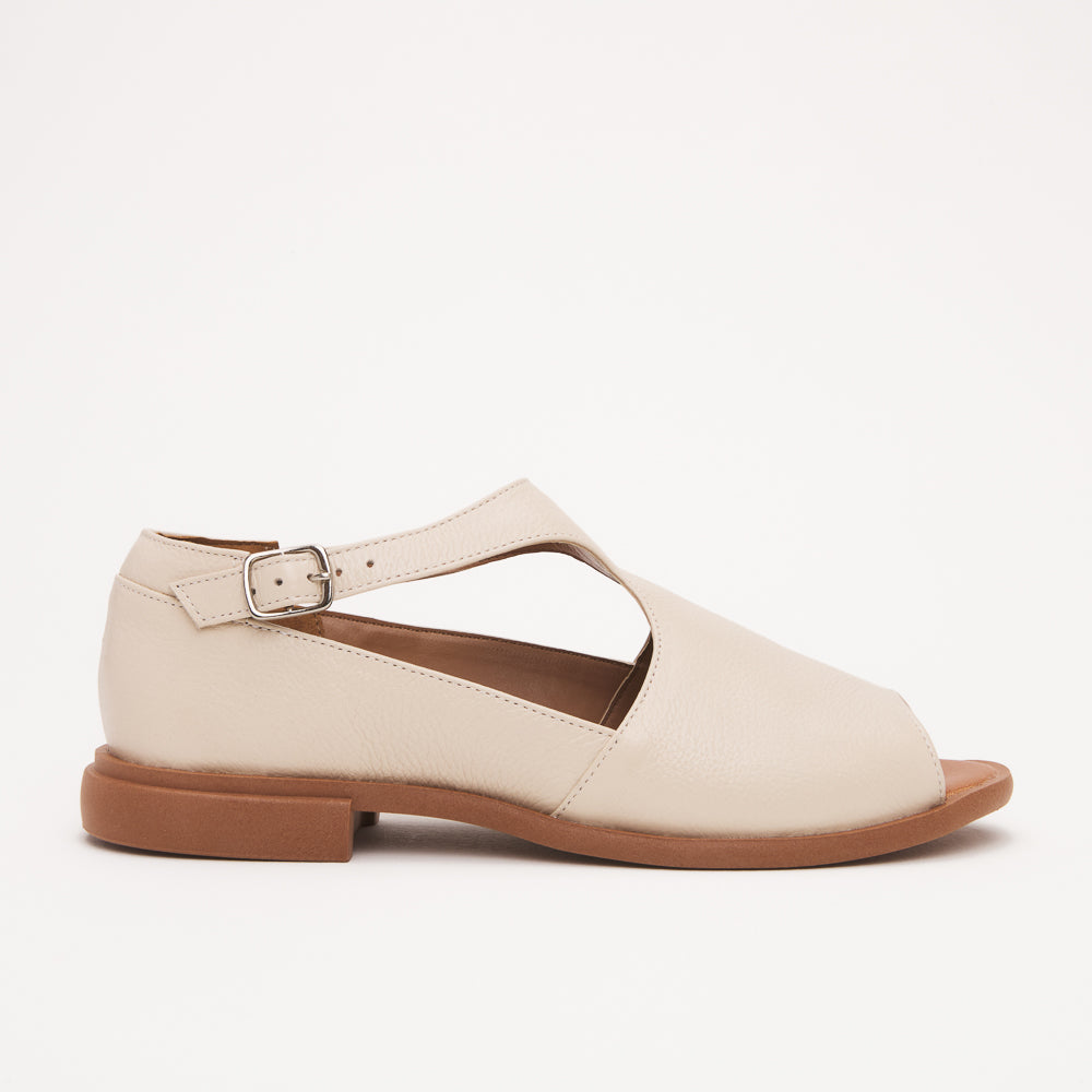 Bia Flat Shoe