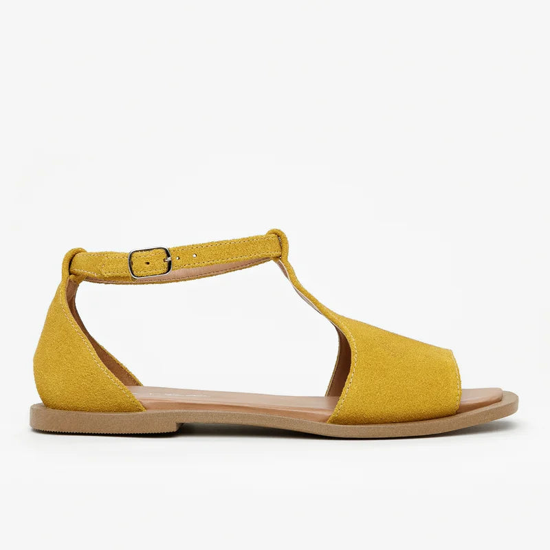 Selena Flat Sandal - Black