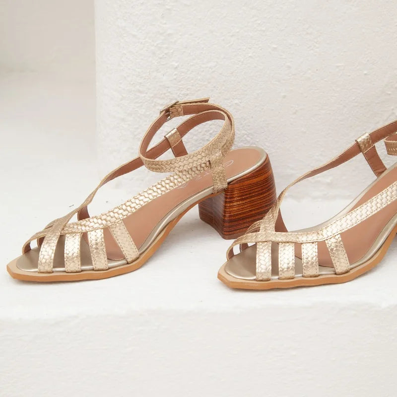 Diandra Sandal - Light Gold