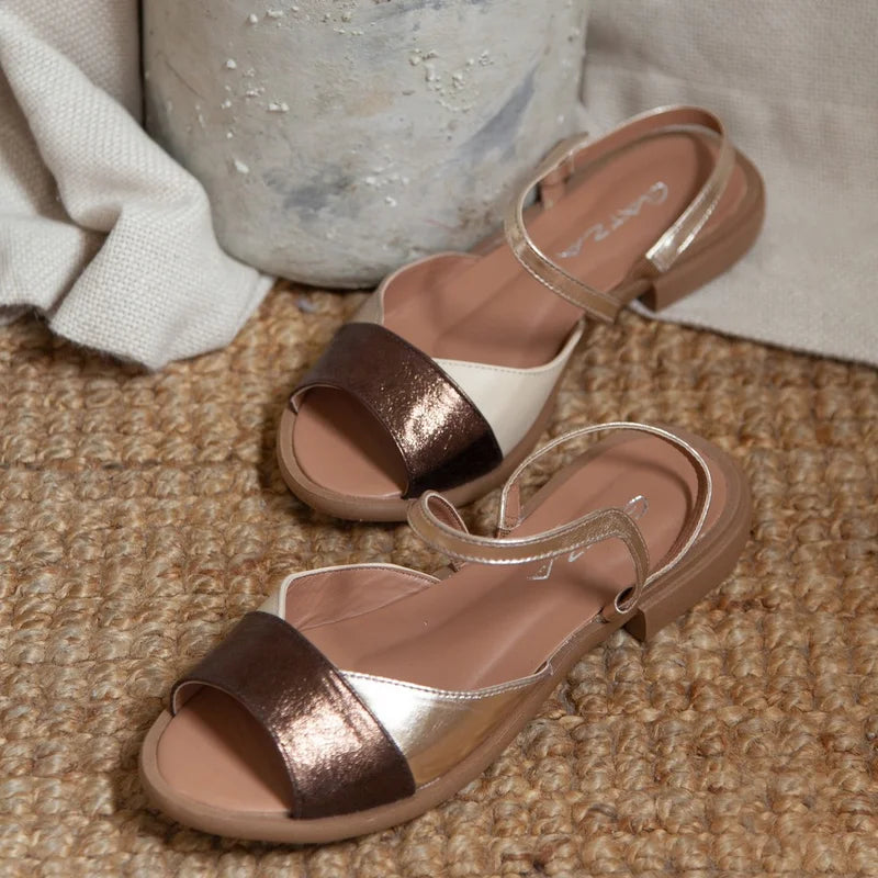 Mavie Flat - Light Gold