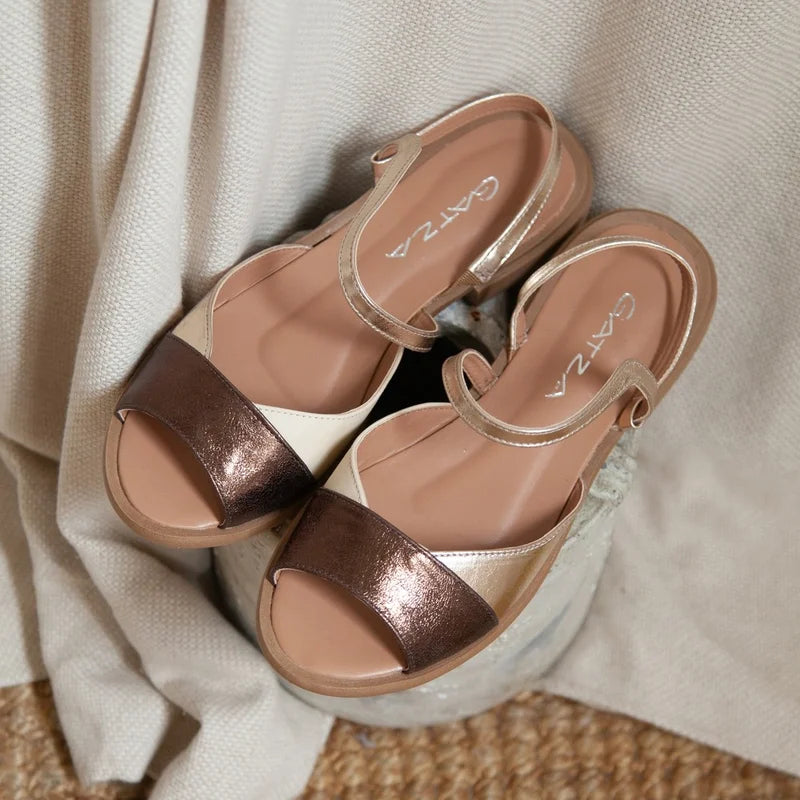 Mavie Flat - Light Gold