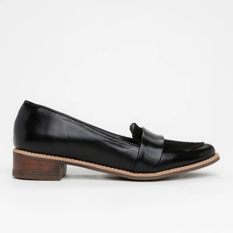 Babi Loafer - Black