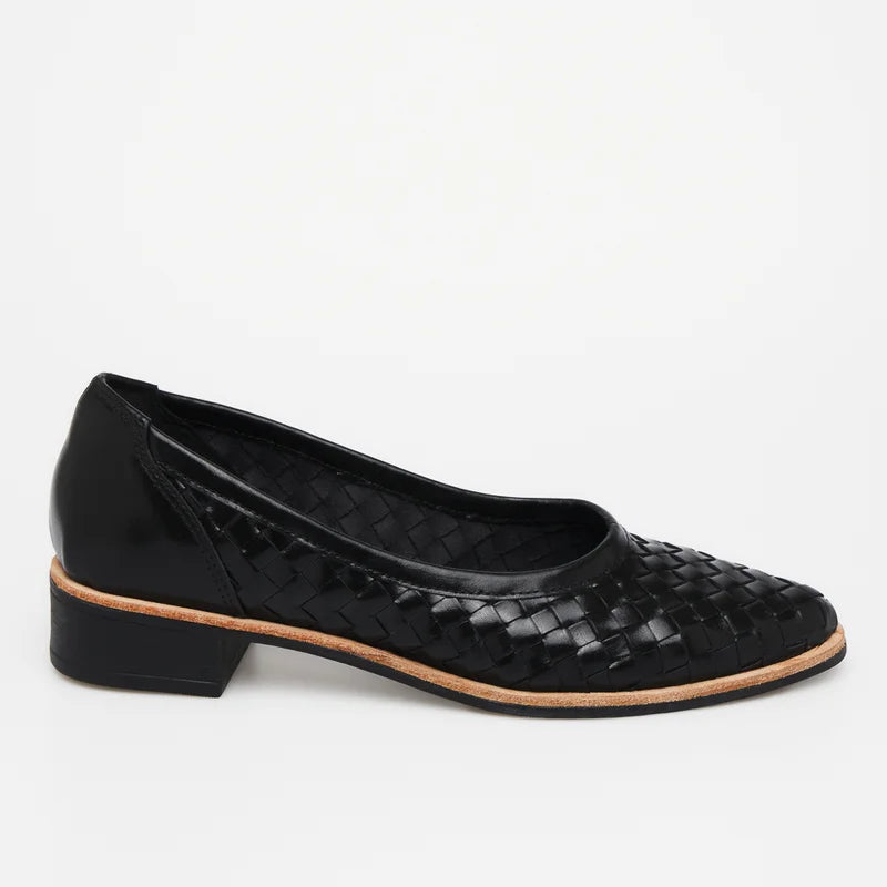 Braided Casual Shoes - Black