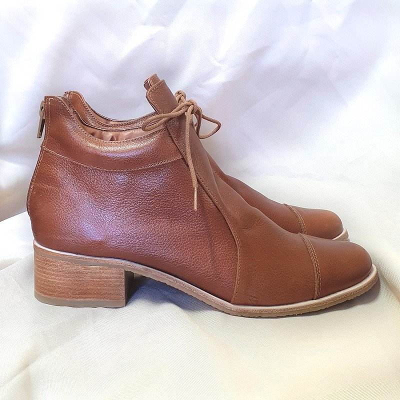 Giulia Boots