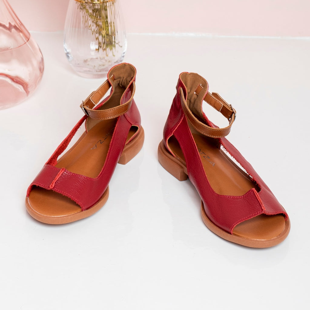 Lana Flat Sandals