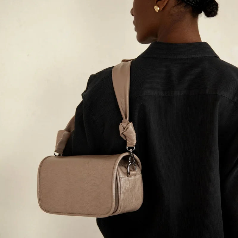 Lezard Leather Baguette Bag - Sieno