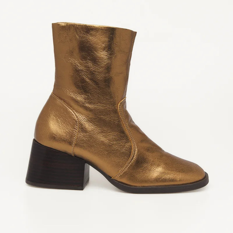 Adria Boot - Old Gold