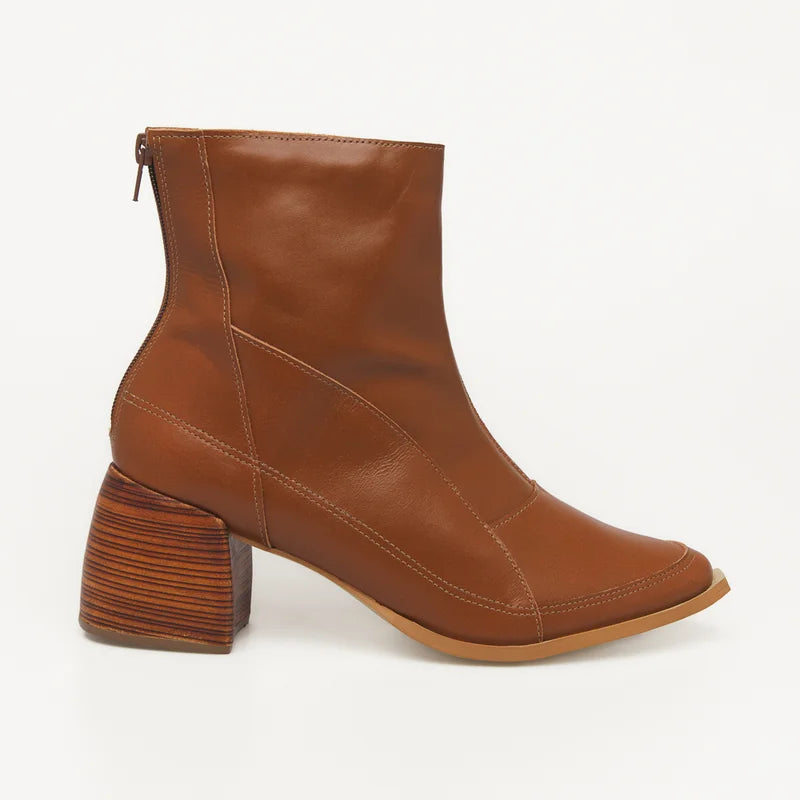 Costura Boot - Caramel