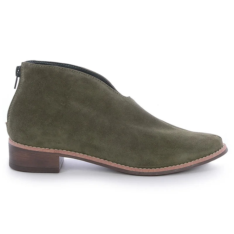 V-Cut Leather Boot - Green
