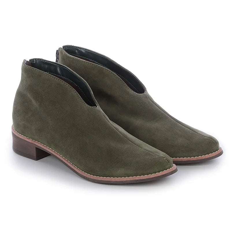 V-Cut Leather Boot - Green