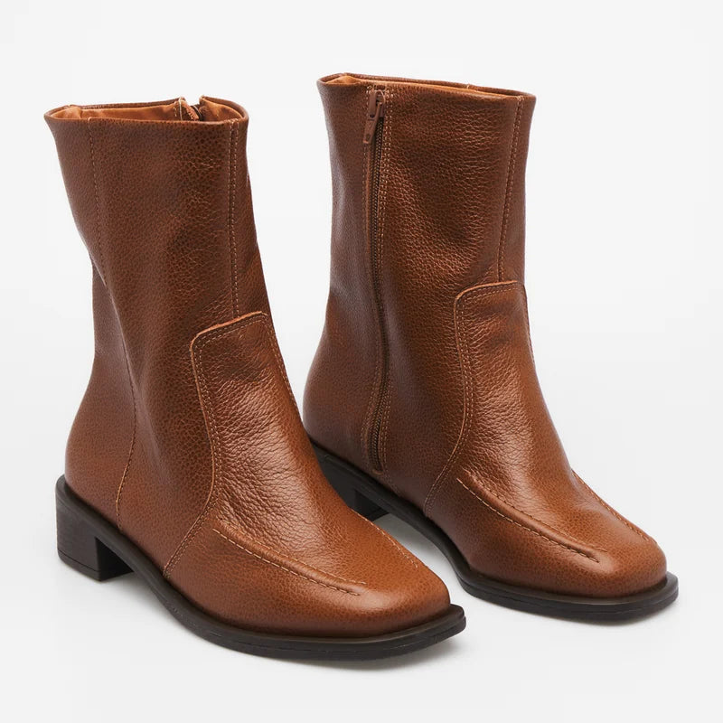 Stitch Detail Boot - Caramel