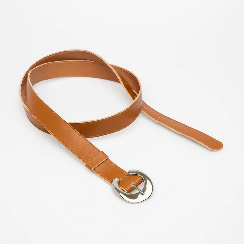 Arco Leather Buckle Belt - Caramel