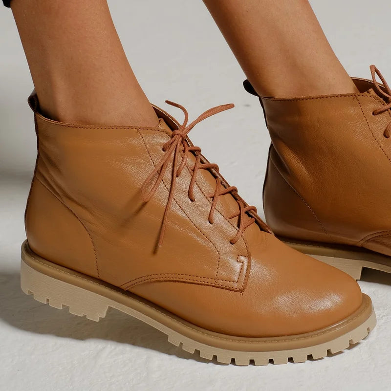 Dafne Combat Boot - Caramel