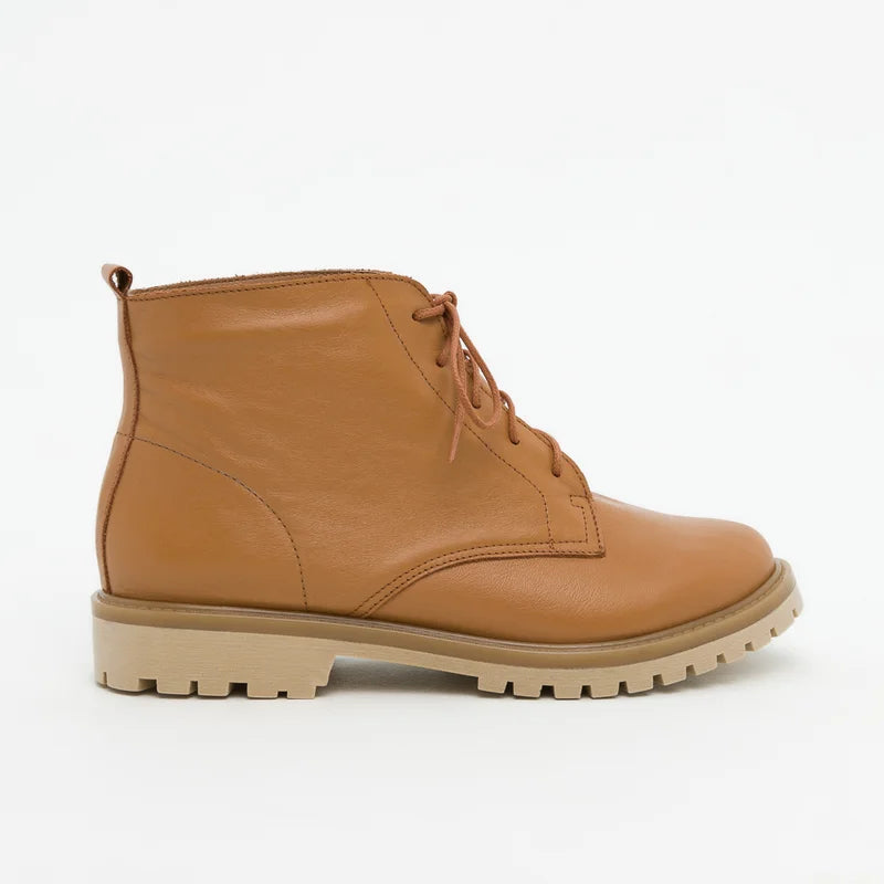 Dafne Combat Boot - Caramel