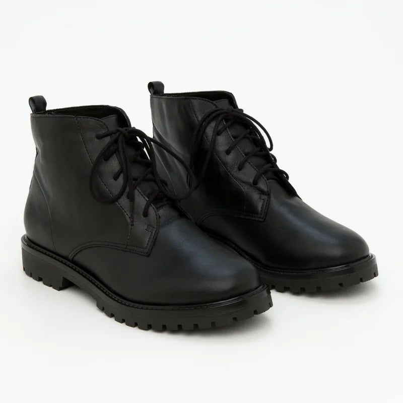 Dafne Combat Boot - Black