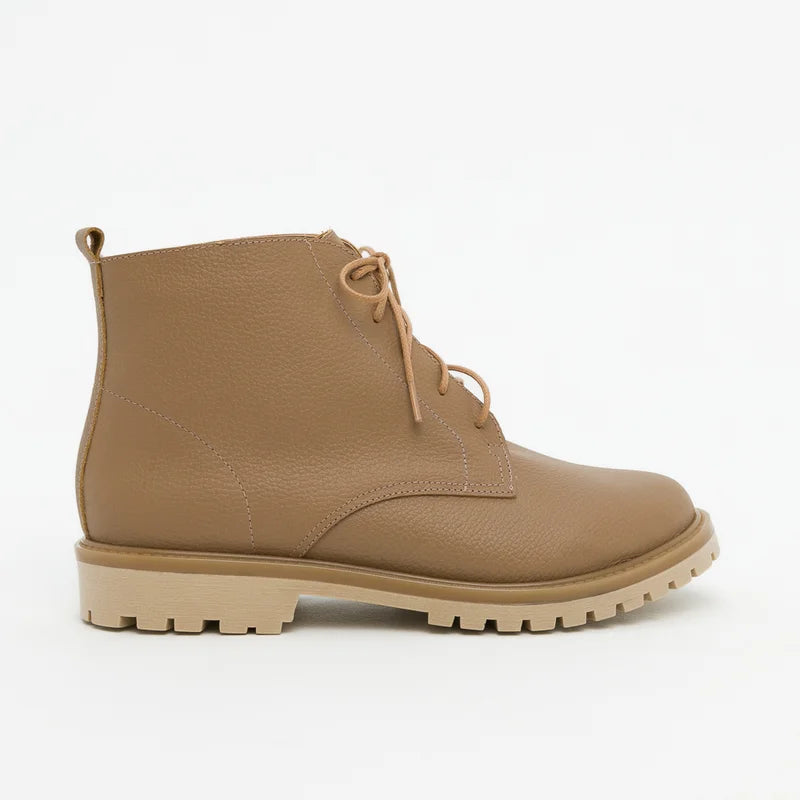 Dafne Combat Boot - Sieno