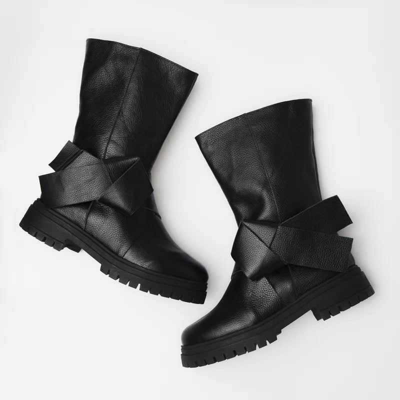Lace Leather Combat Boot - Black