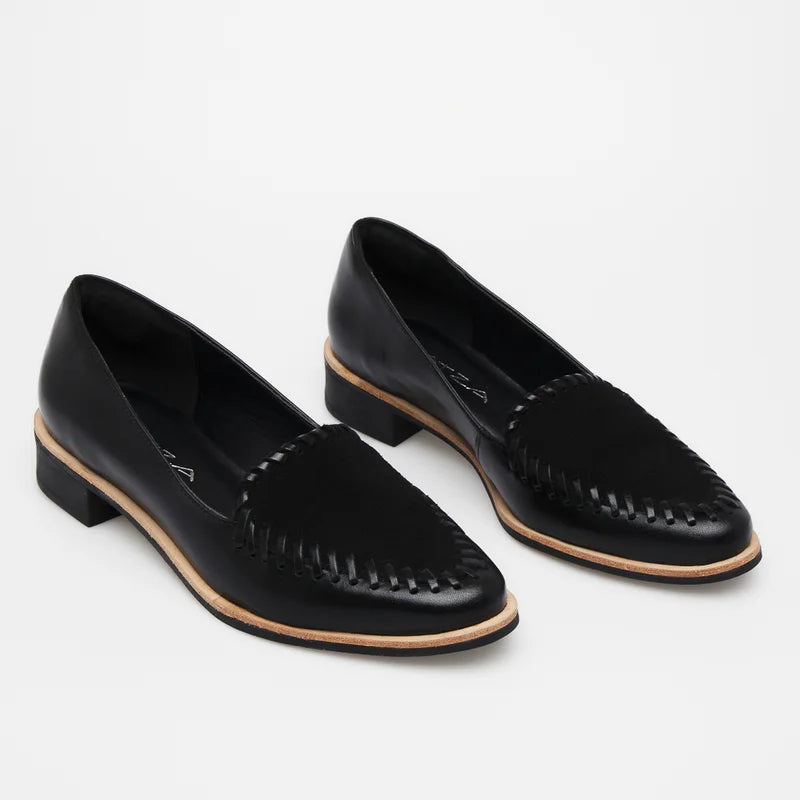 Tramelle Leather Loafer - Black