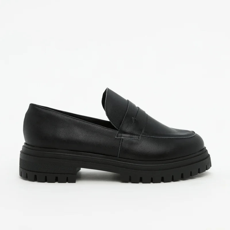 Chunky Loafer - Black