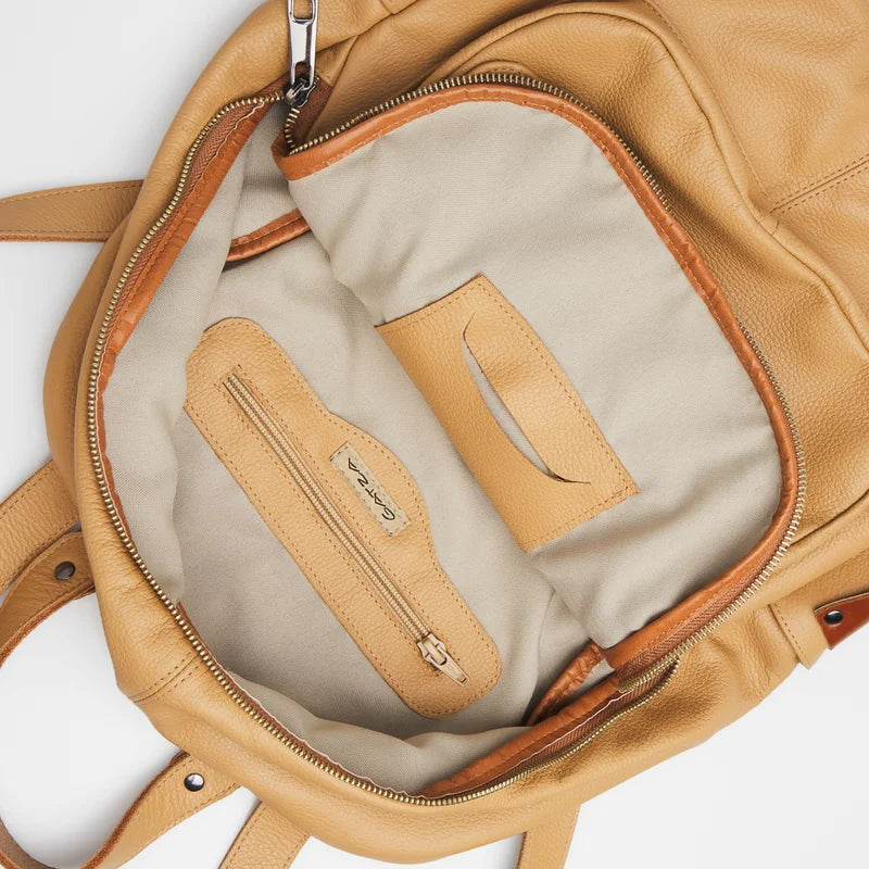 Gatza Leather Backpack - Beige - M