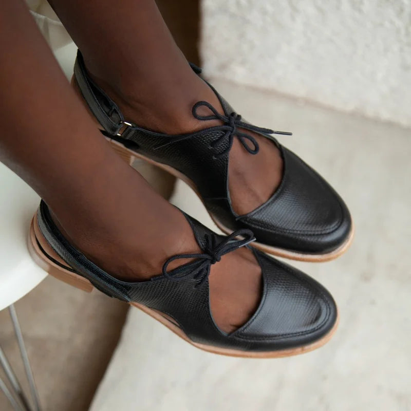 Oxford Leather Jordana - Black