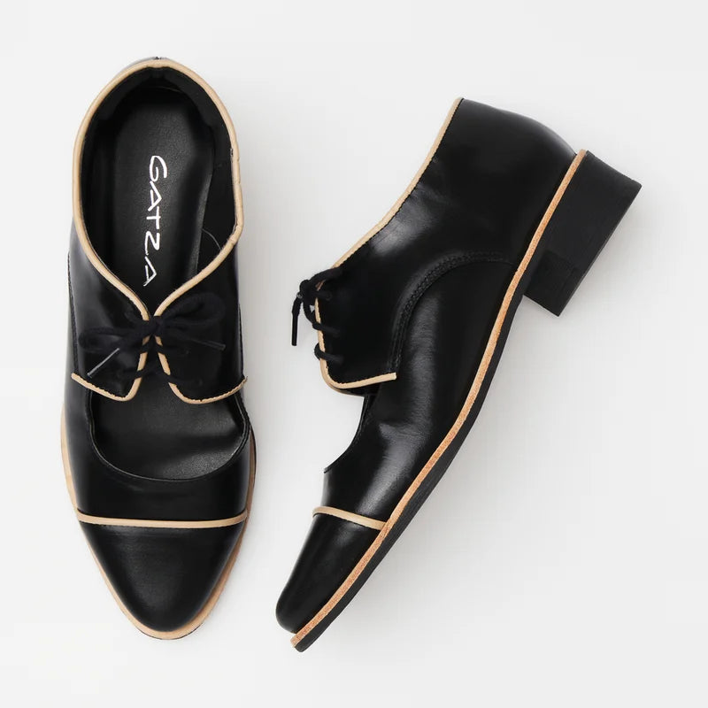 Cut-Out Shoe - Black