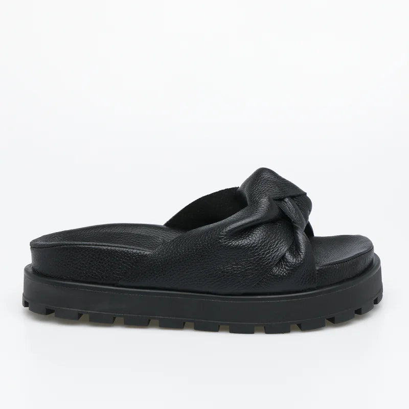 Knot Leather Slide Sandal Black
