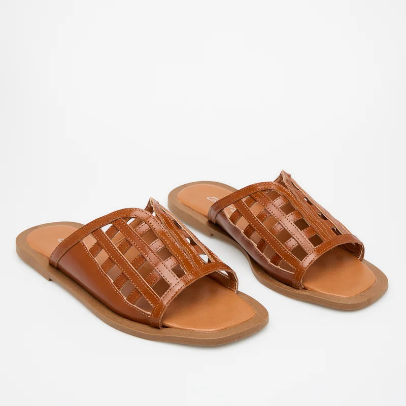 Brescia Caramel Leather Flat Sandal