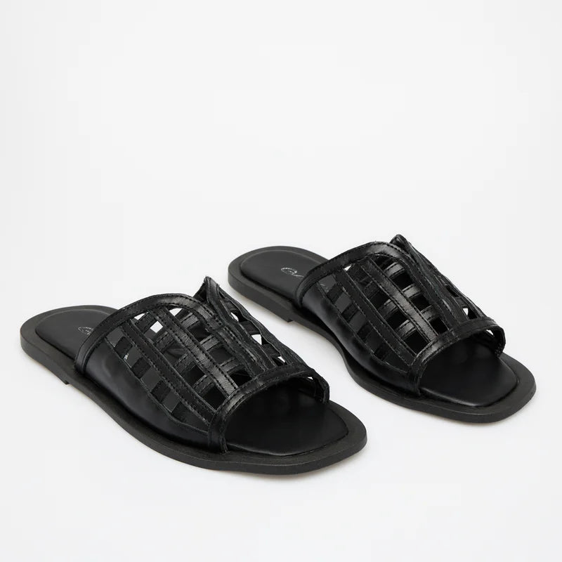Brescia Black Leather Flat Sandal