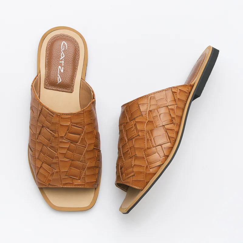 Interlaced Flat Sandal - Caramel