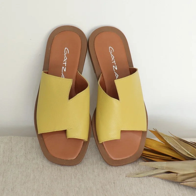 Geometric Flat Sandal - Yellow