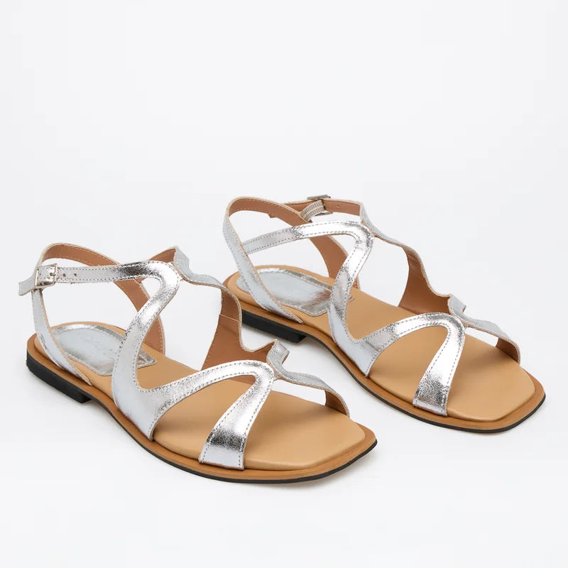 Lumine Leather Flat Sandal - Silver