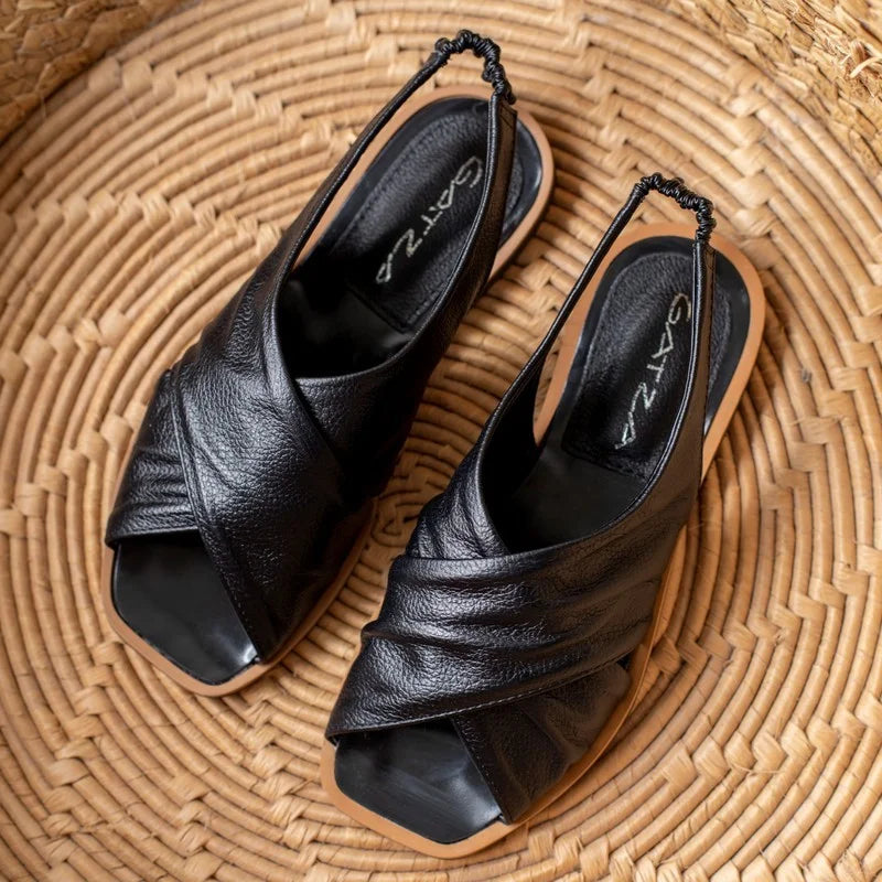 Soft X Flat Sandal - Black
