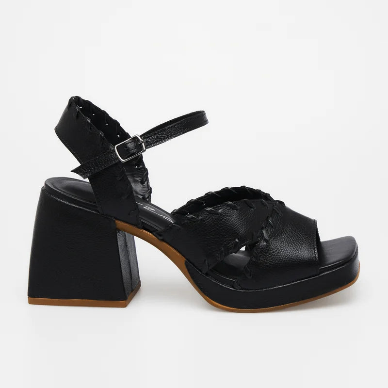 Amantra Leather Sandal - Black