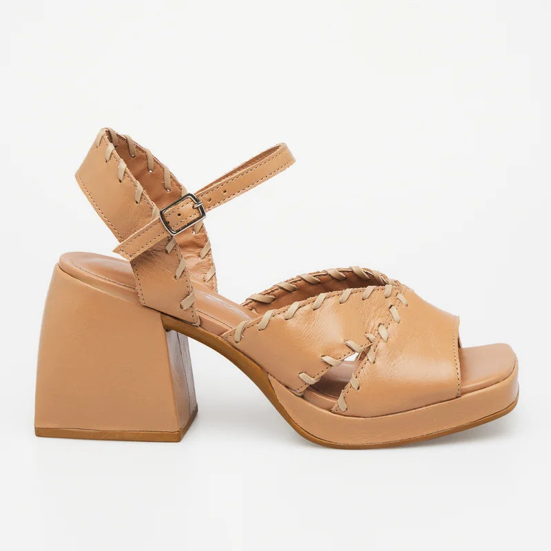 Amantra Leather Sandal - Beige