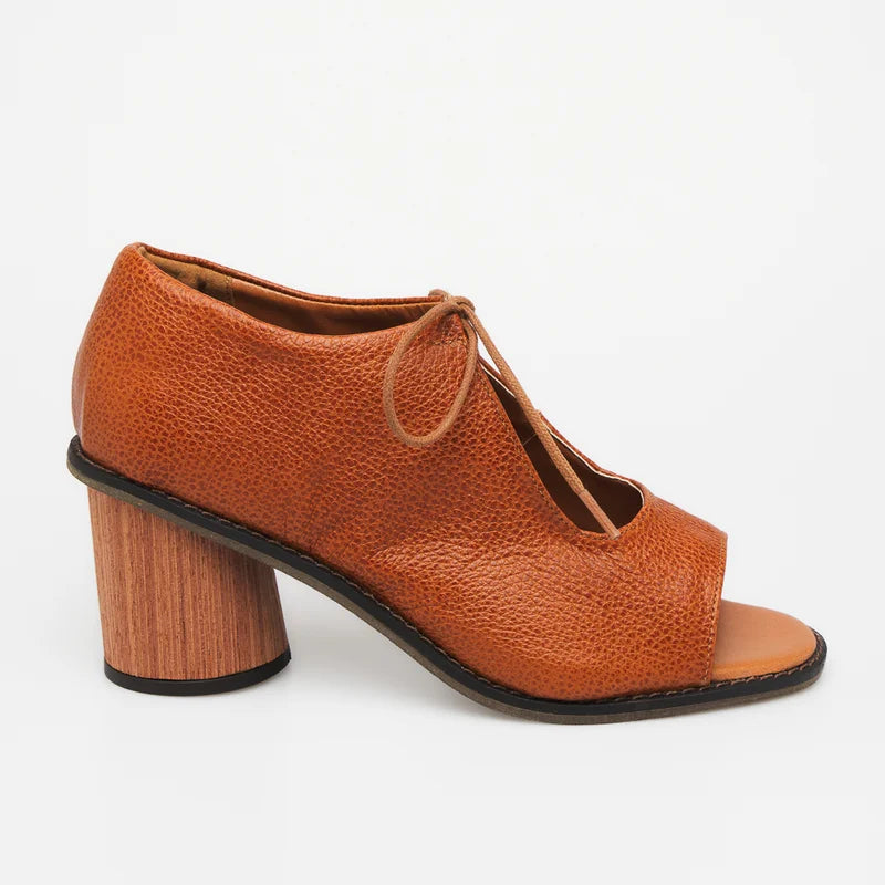 Amarril Leather Sandal - Caramel