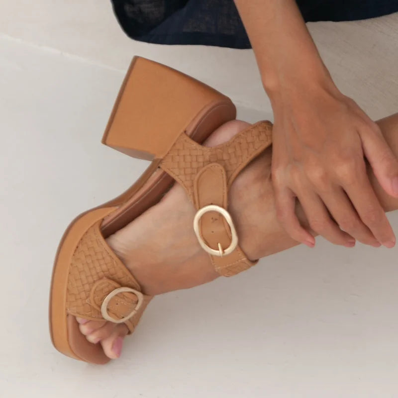Interlaced Leather Sandal - Beige