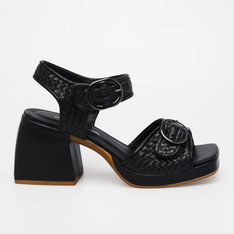 Interlaced Leather Sandal - Black