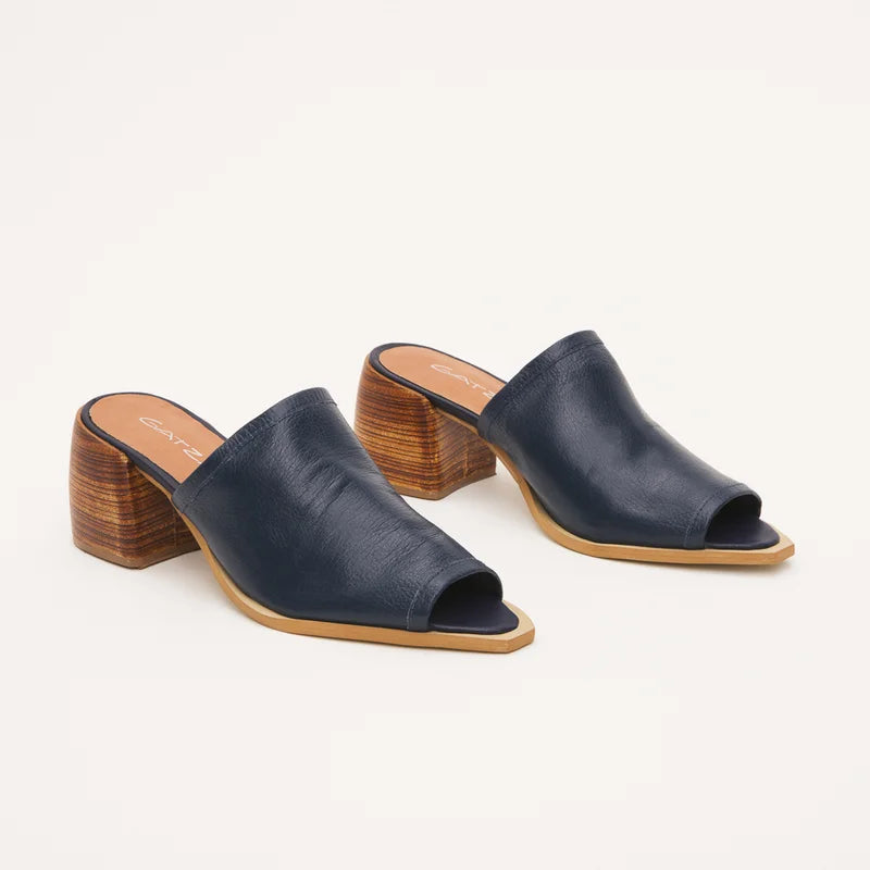 Josie Leather Sandal - Blue
