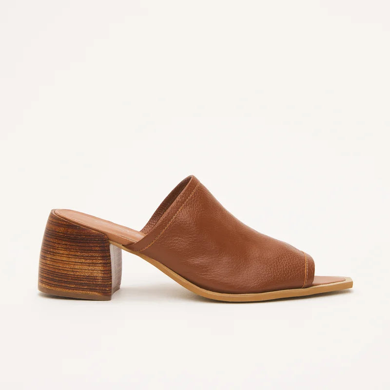 Josie Leather Sandal - Caramel