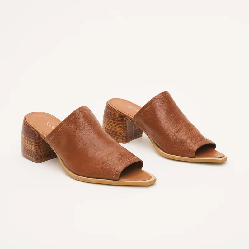 Josie Leather Sandal - Caramel