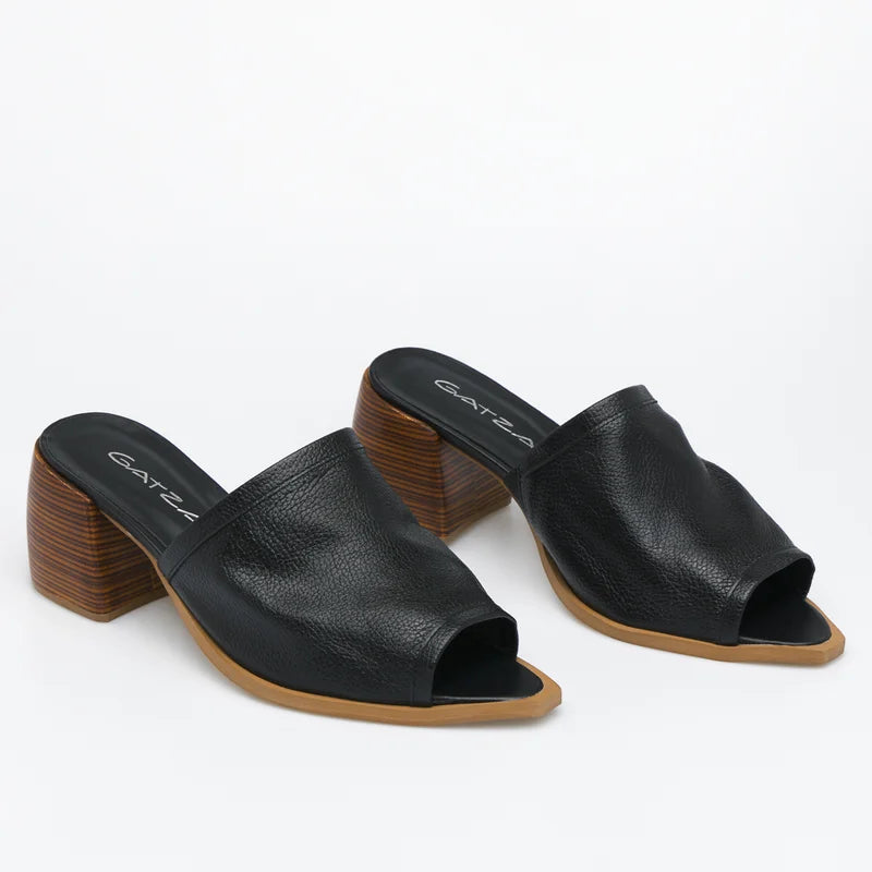 Josie Sandal - Black