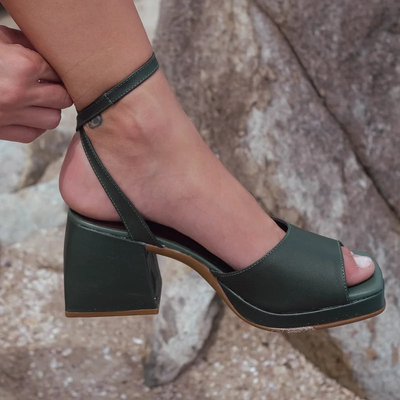 Lari Sandal - Green