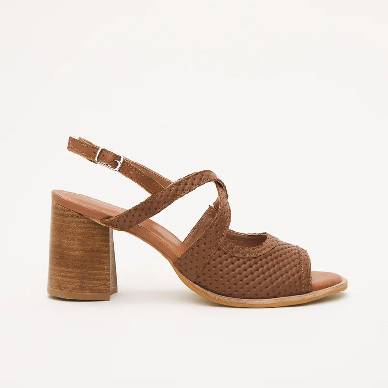 Letícia Sandal - Caramel