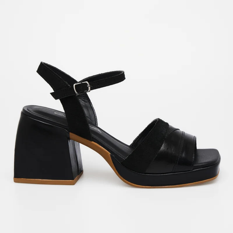 Maelle Leather Sandal - Black