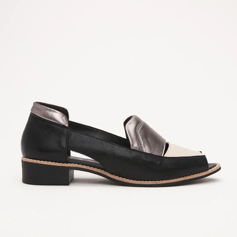 Penelope Sandal - Black