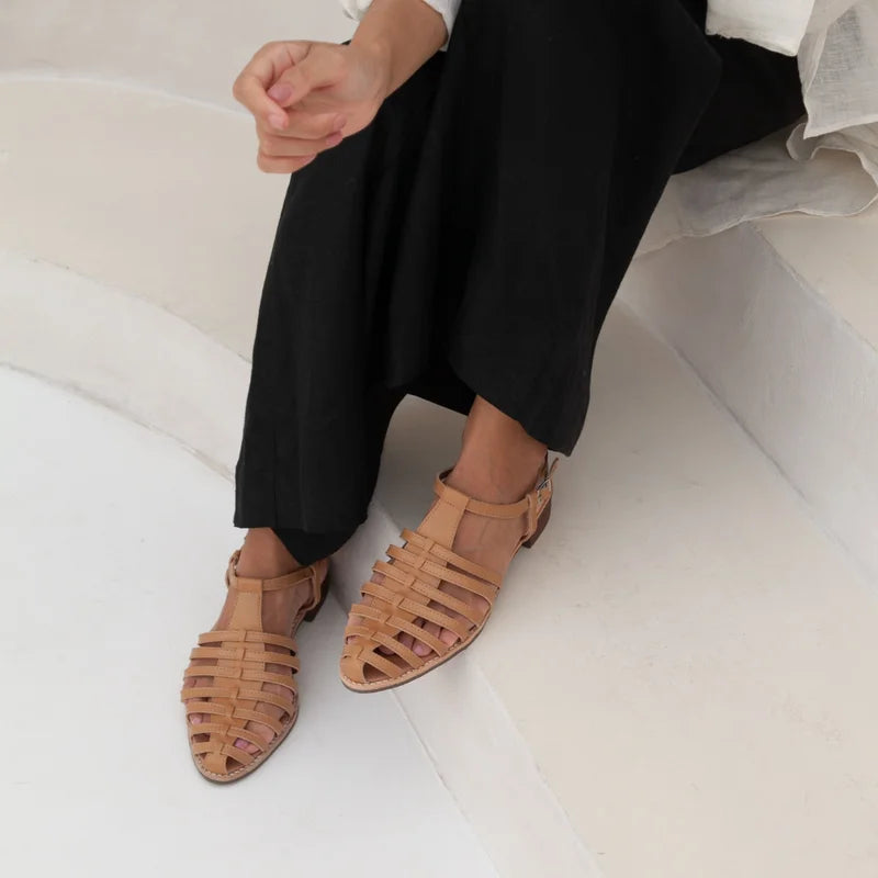 Vetra Leather Sandal - Beige