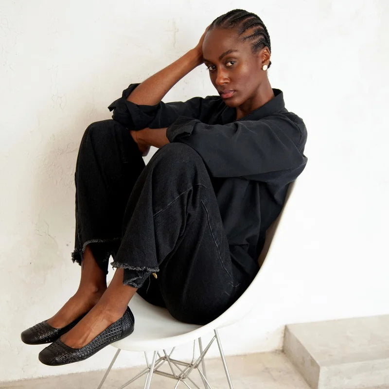 Quadriculada Leather Flat - Black