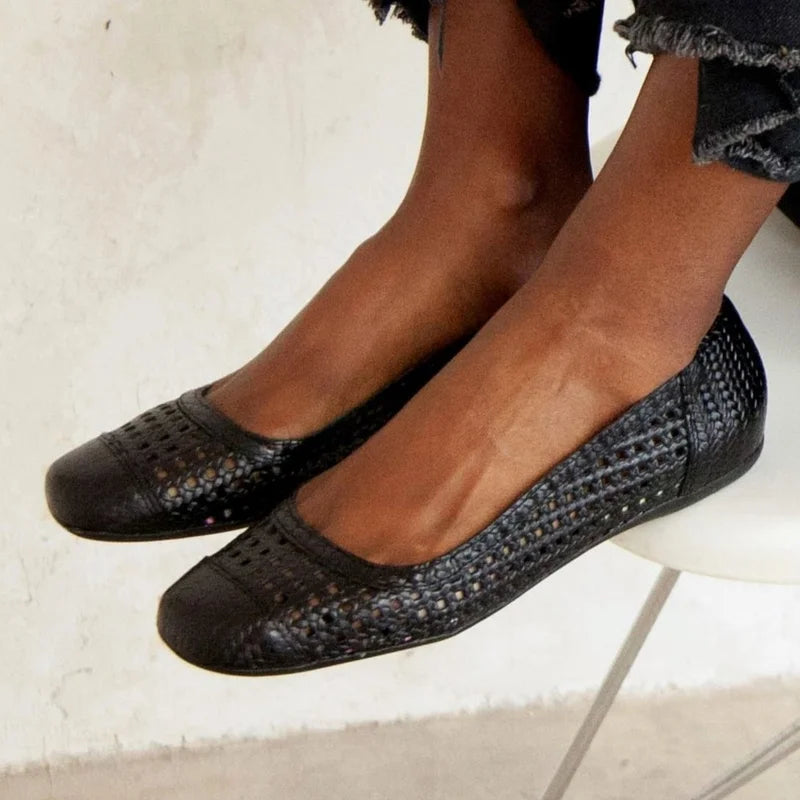 Quadriculada Leather Flat - Black