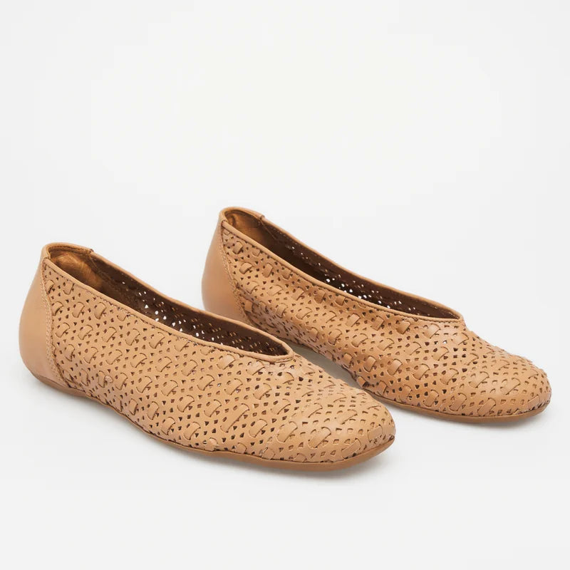 Entrelaçada Leather Flat - Beige